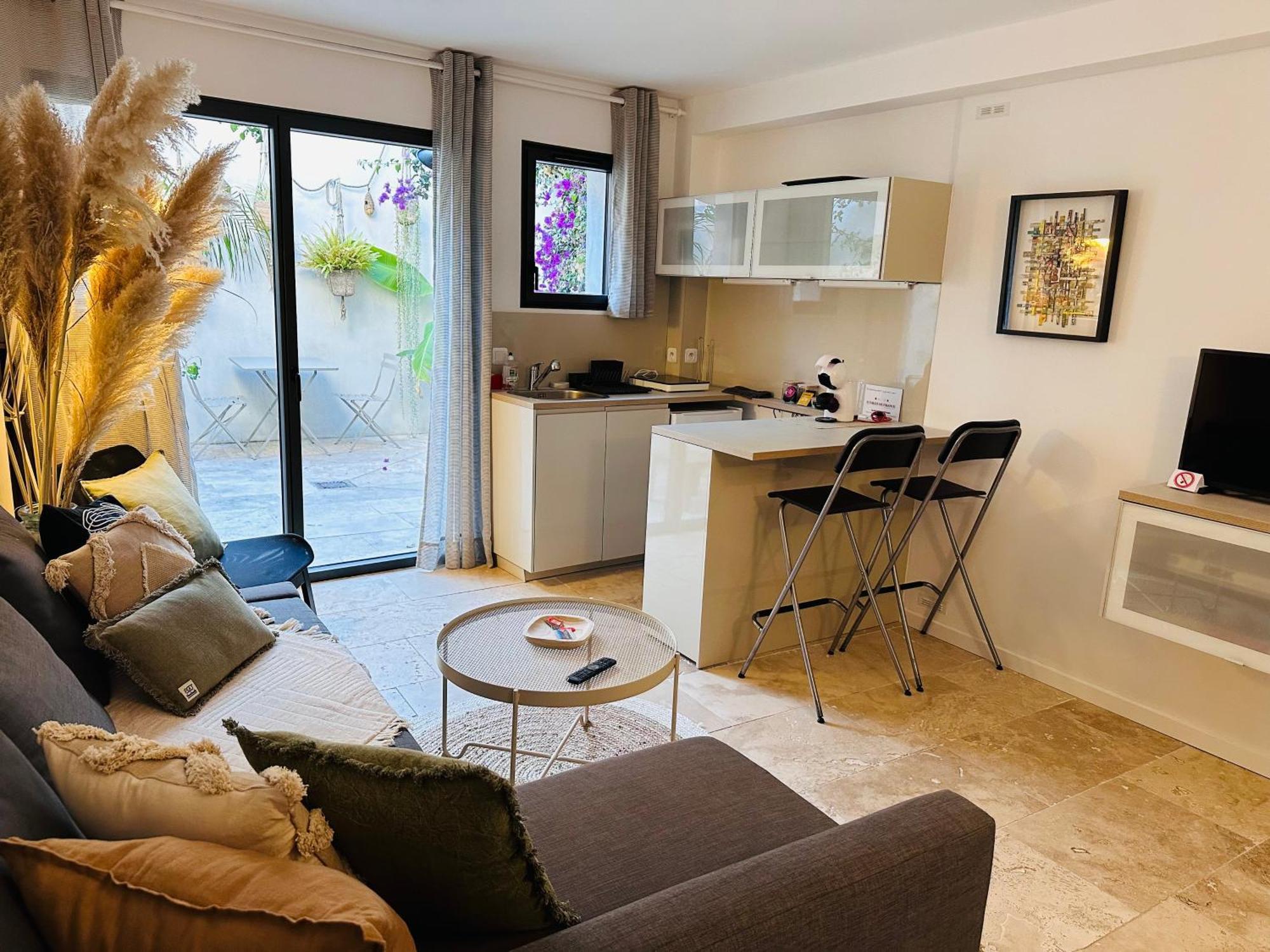 Appartements 3 Etoiles Terrasse Ou Patio Intra-Muros Aigues-Mortes Eksteriør billede