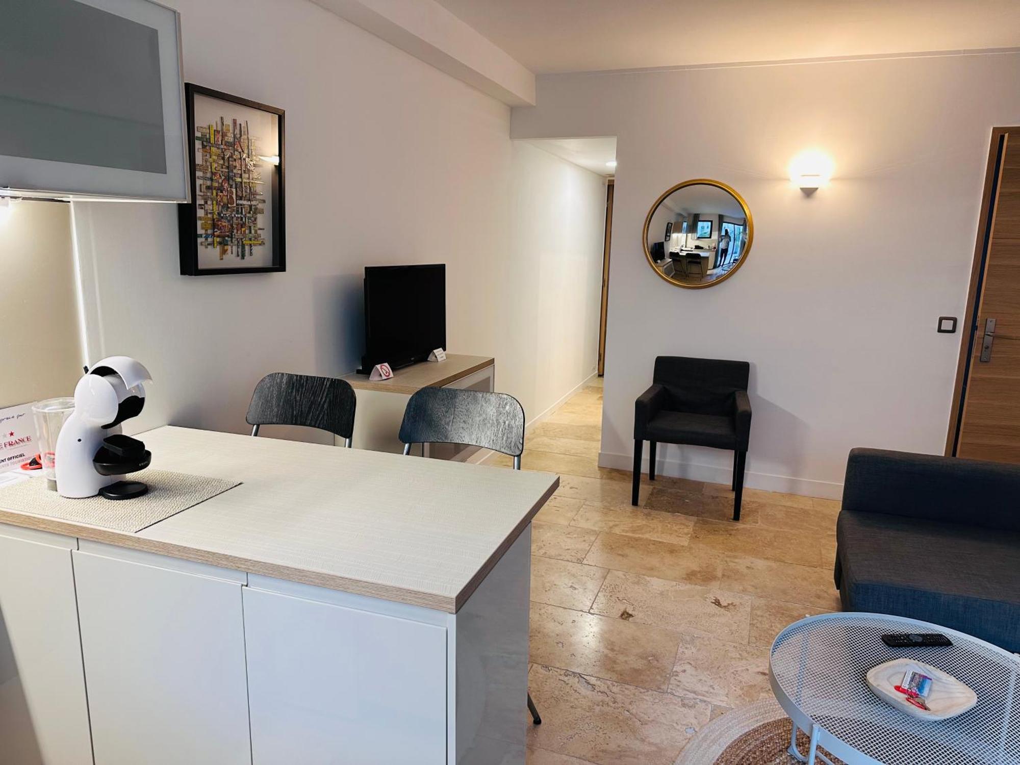 Appartements 3 Etoiles Terrasse Ou Patio Intra-Muros Aigues-Mortes Eksteriør billede